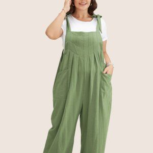 Solid Pleated Detail Pocket Knotted Shoulder Overall Jumpsuit